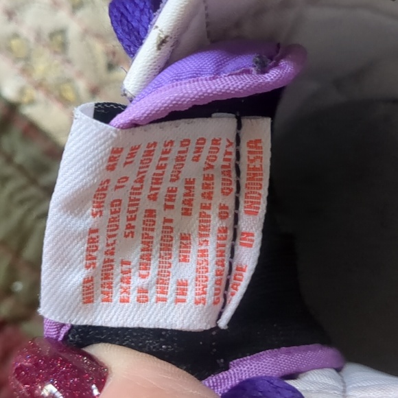 NIKE* vintage Oceania Bright Violet ultra rare in EXCELLENT condition size 7 - Picture 9 of 16